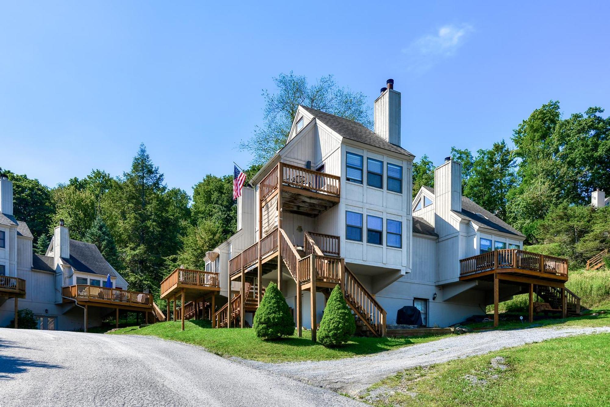 Jeffrey Lane Condos Thayerville 部屋 写真