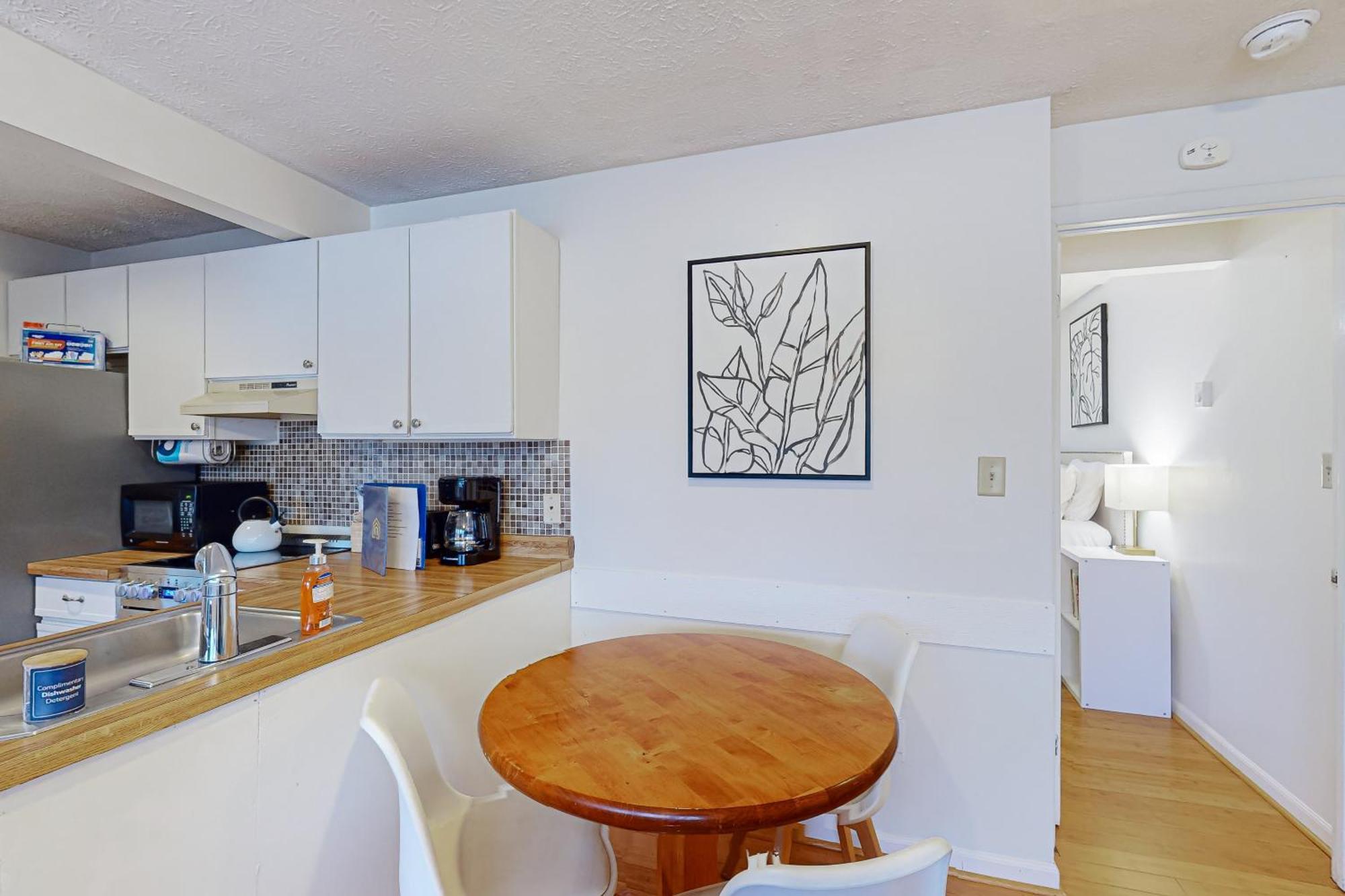 Jeffrey Lane Condos Thayerville エクステリア 写真